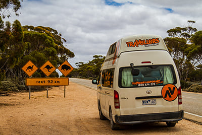 Travellers Autobarn Hi5 Campervan