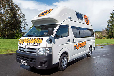 Travellers Autobarn Hi5 Campervan