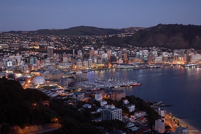 18 Tage Bed & Breakfast Tour Neuseeland 2023 - 2024-16651_wellington_nachts.jpg