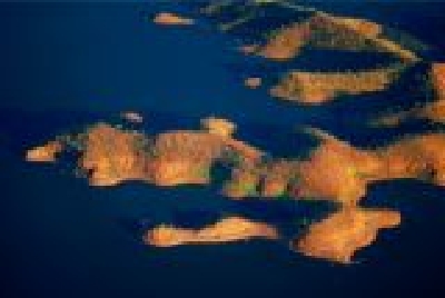 Lake Argyle aus der Luft-2-16KununurraLkArgyl.jpg