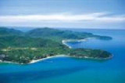Townsville aus der Luft-Aerial_Magnetic_Island-Townsville.jpg