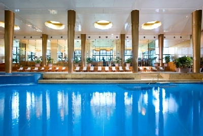 -Crown-Spa-Pool.jpg