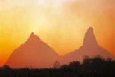 Sunshine Coast Glass House Mountains-Glass_House_Mountains_Sunshine_Coast.jpg
