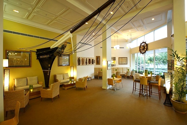 Bar -cairns/PacificInternationalHotel8.jpg
