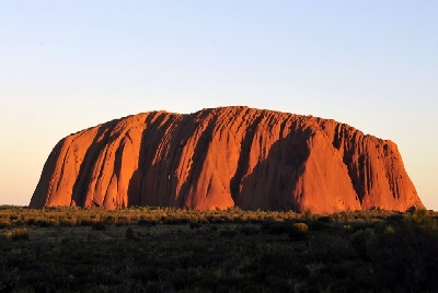 -uluru.jpg
